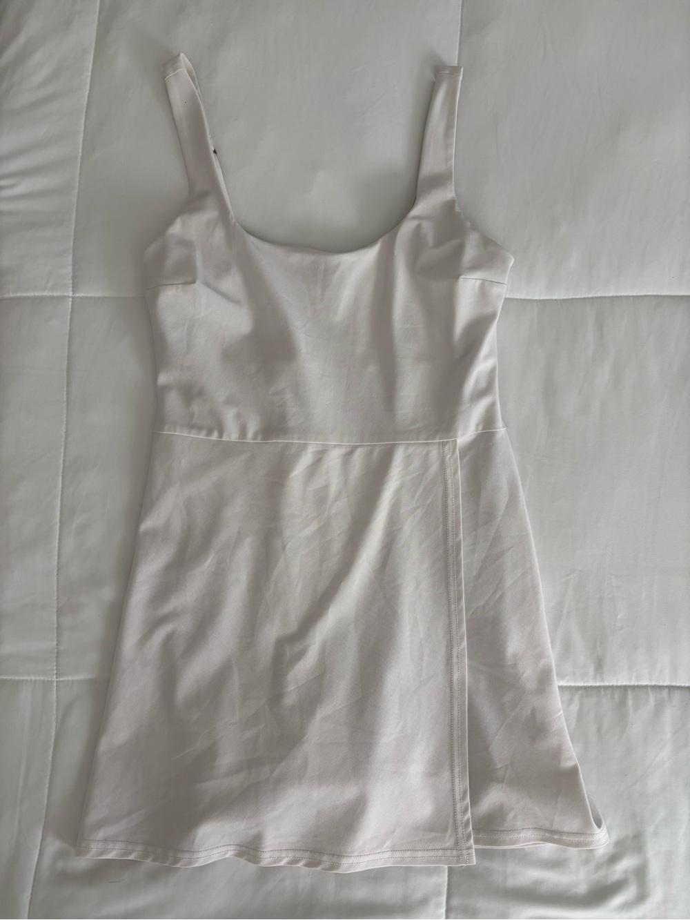 Abercrombie & Fitch White Traveler Athletic Dress Size Small